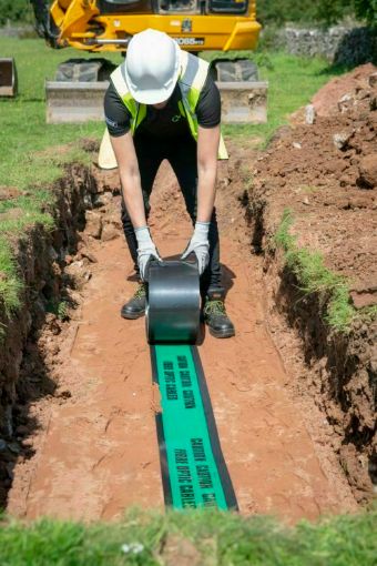 Caution Fibre Optic Cable Tapetile 40m Roll 2.5mm Thick